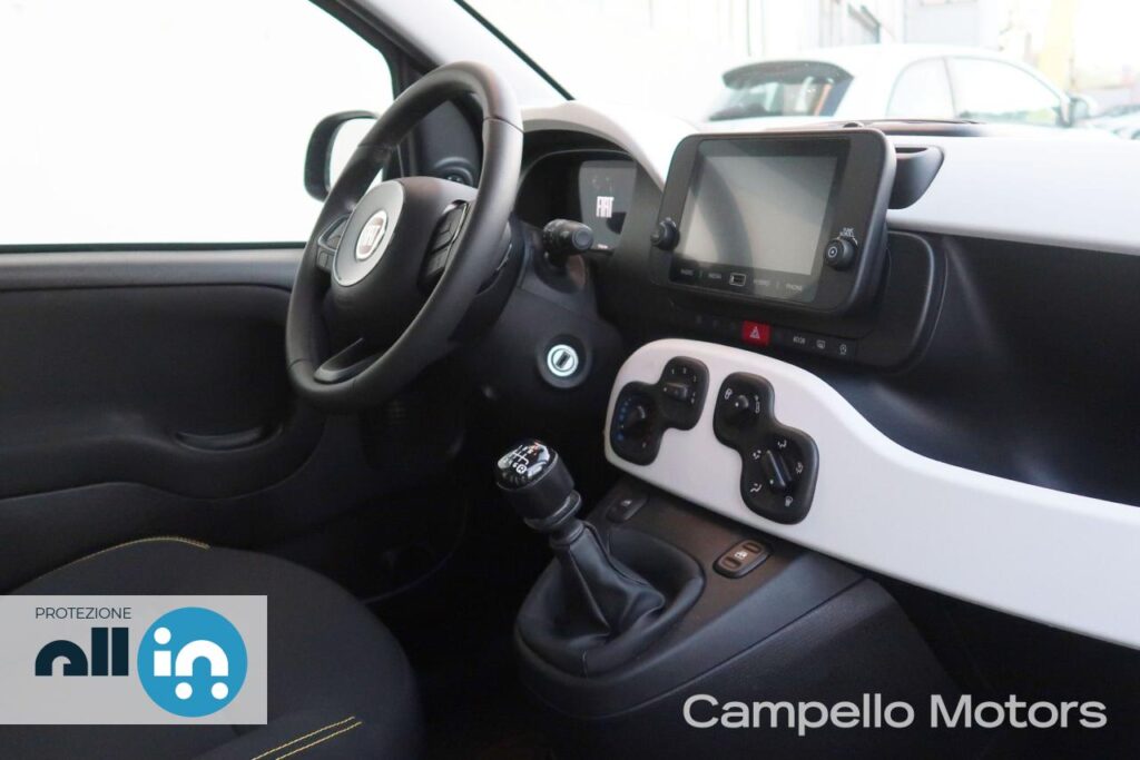 FIAT Panda 1.0 70cv Hybrid Pandina My25 Usato