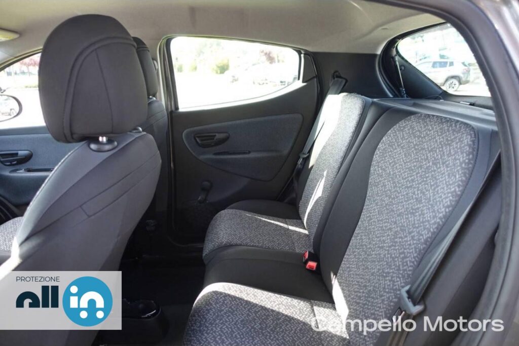 LANCIA Ypsilon 1.0 70cv Hybrid S&S Silver MY23 Usato Mestre Terraglio