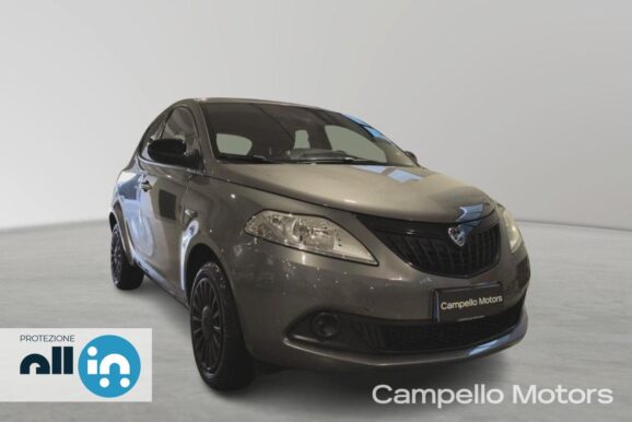 LANCIA Ypsilon 1.0 70cv Hybrid S&S Silver MY23 Usato Padova