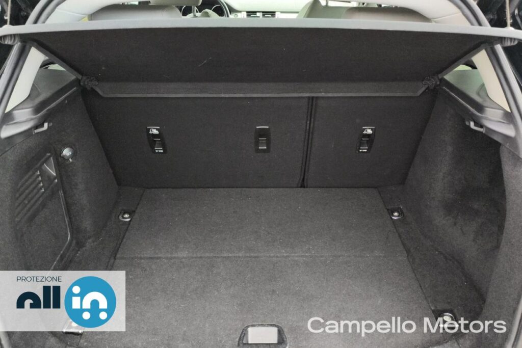 LAND ROVER Range Rover Evoque 2.0 TD4 150cv 5p. SE Dynamic Usato Mestre Terraglio
