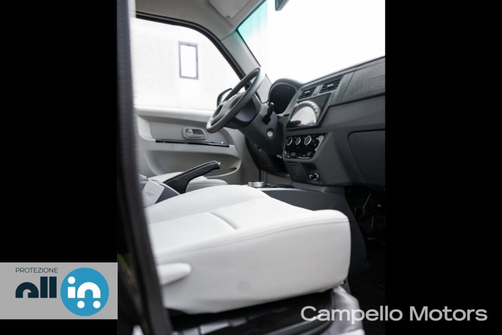 SHINERAY X30LEV M1 7p 41kWh Km 0 Mestre