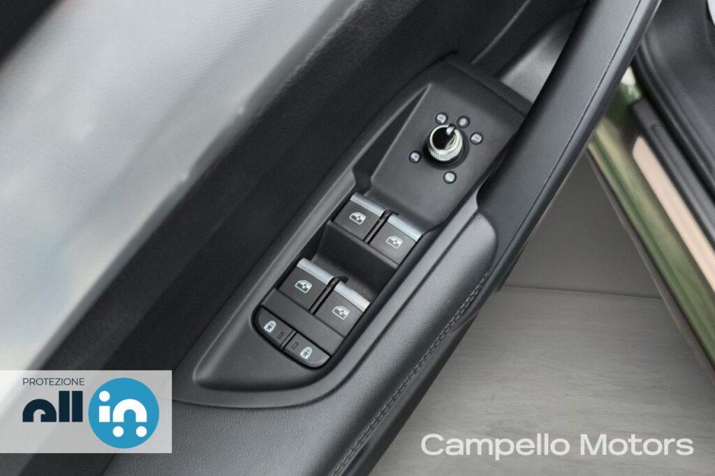 AUDI Q5 40 2.0 TDI Mhev Business Advanced quattro s-tronic Usato Mestre