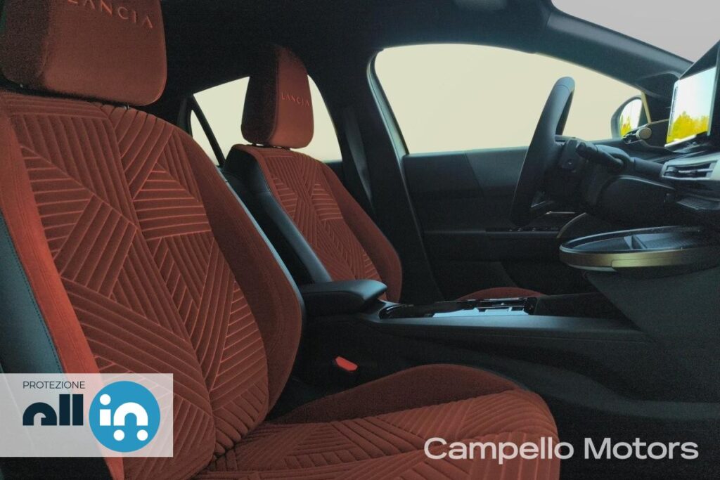 LANCIA Ypsilon 1.2 100cv Ibrida LX Km 0