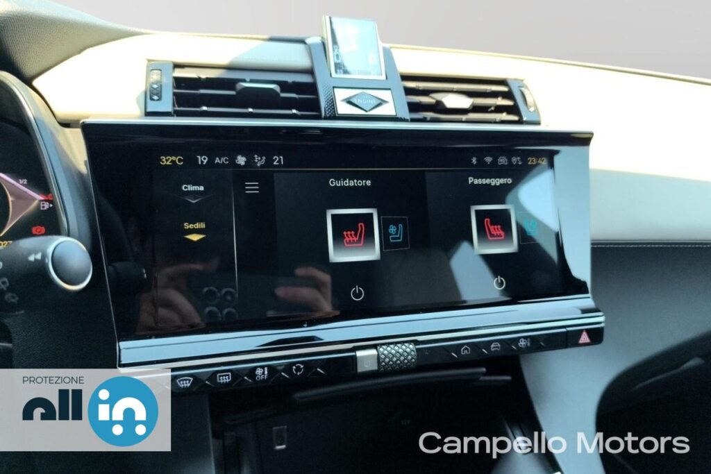 DS DS 7 1.5 bluehdi 130cv Esprit de Voyage auto Usato Mestre