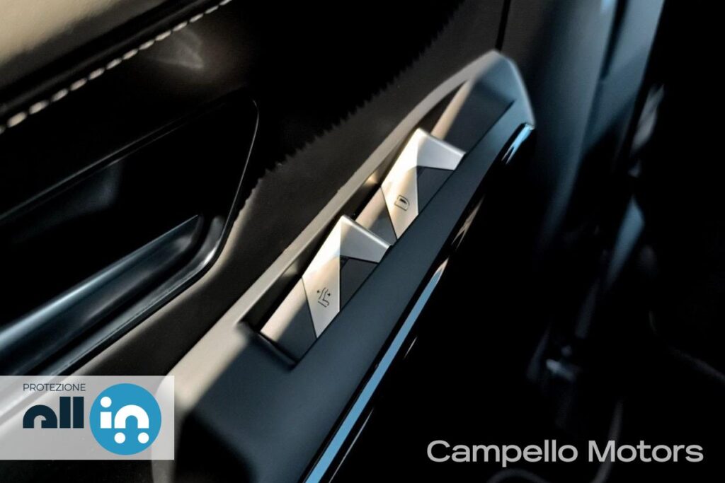 DS DS 7 1.5 bluehdi 130cv Esprit de Voyage auto Usato Mestre