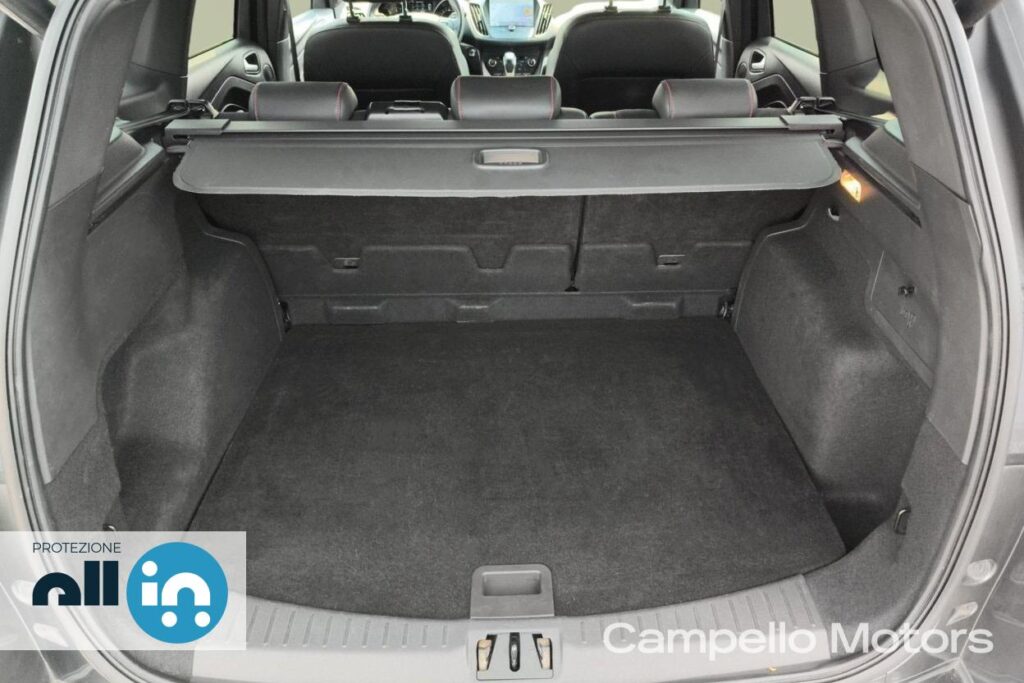 FORD Kuga 2.0 TDCi 150cv s&s ST-Line AWD powershift Usato Mestre