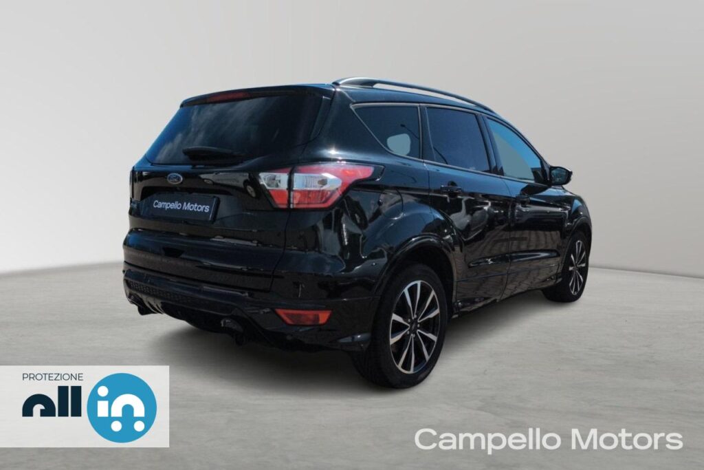 FORD Kuga 2.0 tdci s&s 2wd 120cv ST-Line powershift Usato Mestre Terraglio