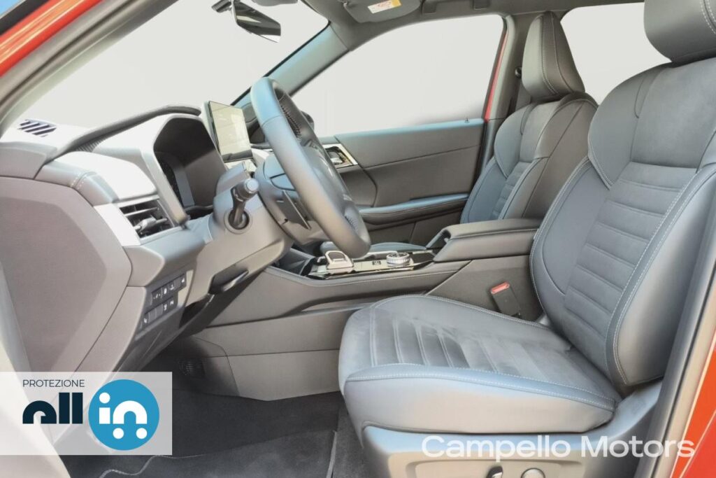 MITSUBISHI Outlander PHEV 2.4L INTENSE 4WD Usato