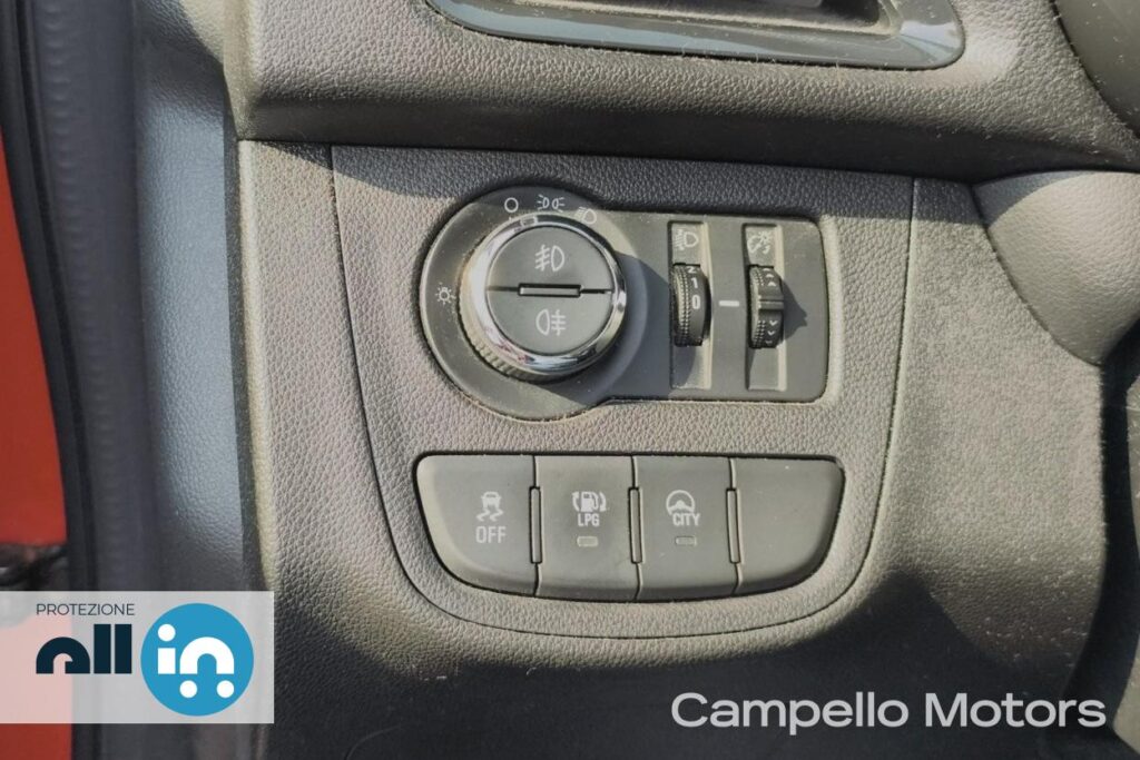 OPEL Karl 1.0 Gpl 73cv Rocks  Usato Mirano