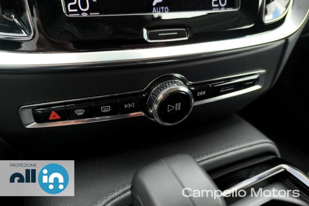 VOLVO V60 T6 Recharge AWD Plug-in Hybrid Inscription Usato Padova
