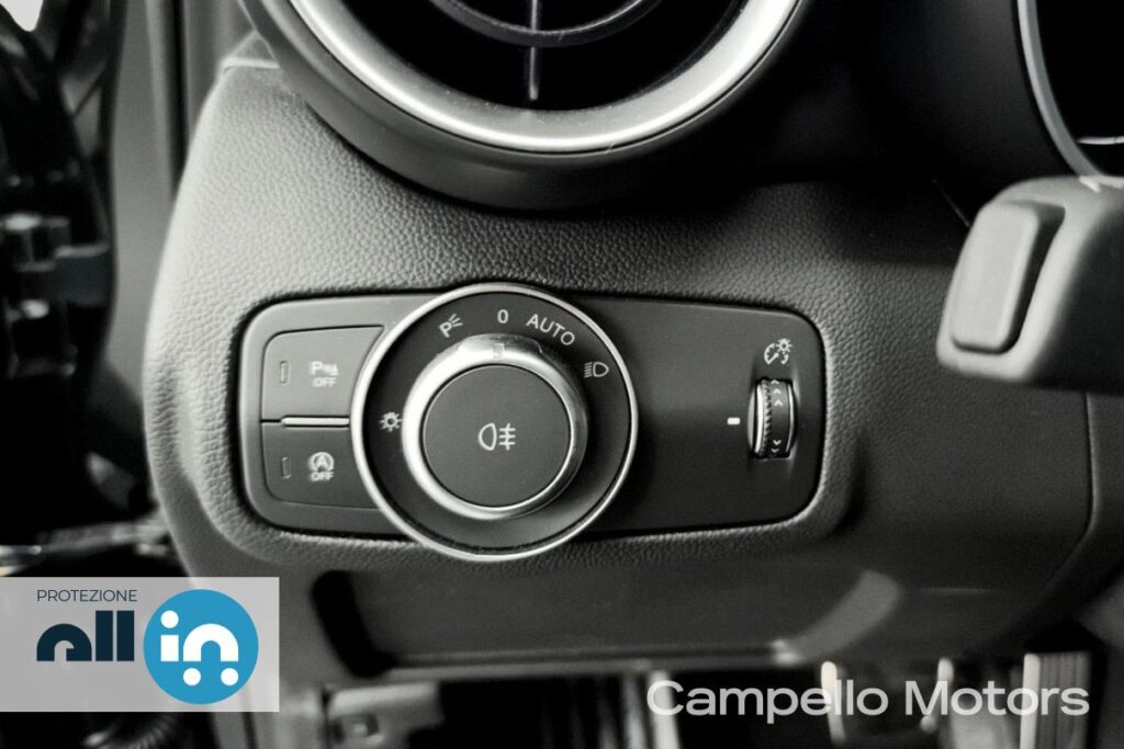 ALFA ROMEO Giulia Quadrifoglio 2.9 V6 Bi-Turbo 520cv My24  Km 0 Mestre Terraglio