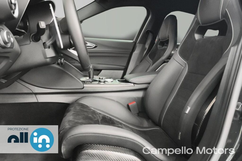 ALFA ROMEO Giulia Quadrifoglio 2.9 V6 Bi-Turbo 520cv My24  Km 0 Mestre Terraglio