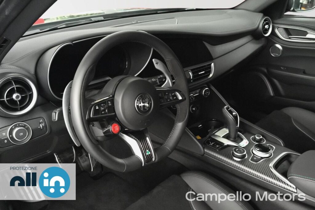 ALFA ROMEO Giulia Quadrifoglio 2.9 V6 Bi-Turbo 520cv My24  Km 0 Mestre Terraglio