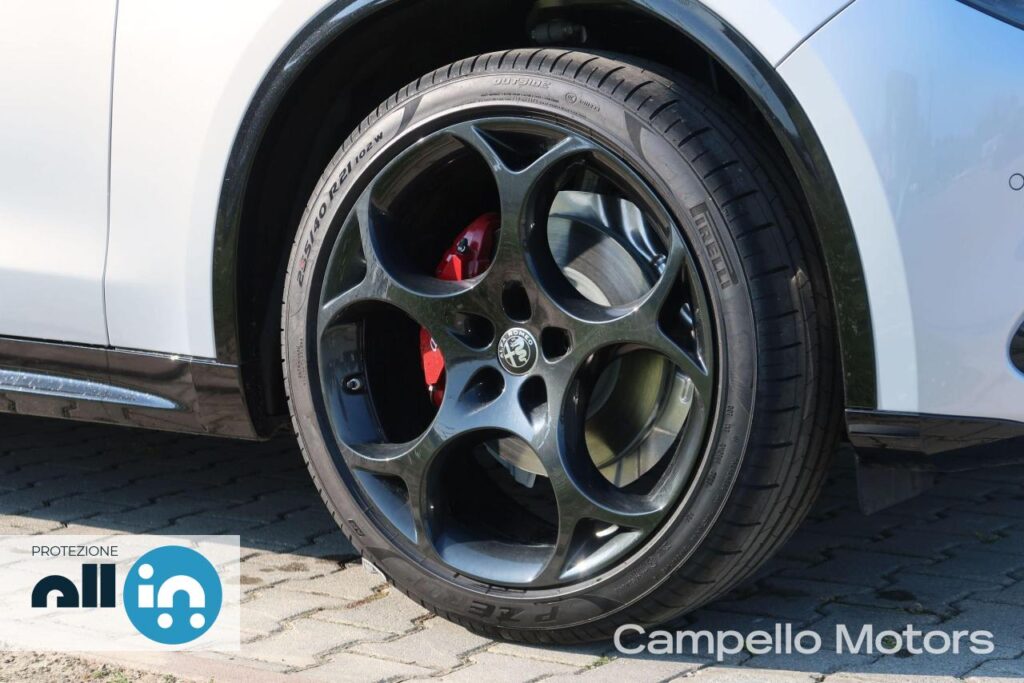 ALFA ROMEO Stelvio 2.2 Turbo Diesel 210cv AT8 Q4 Veloce Km 0 Mirano