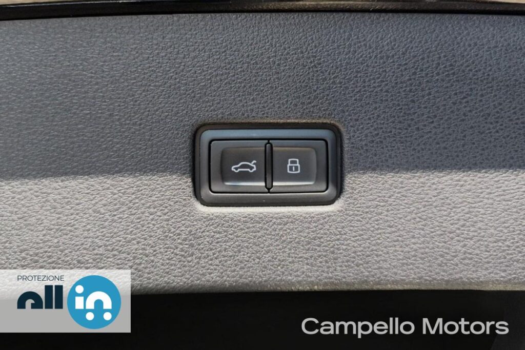 AUDI Q8 3.0 TDI mhev 231cv S line edition quattro tiptronic Usato Mestre Terraglio
