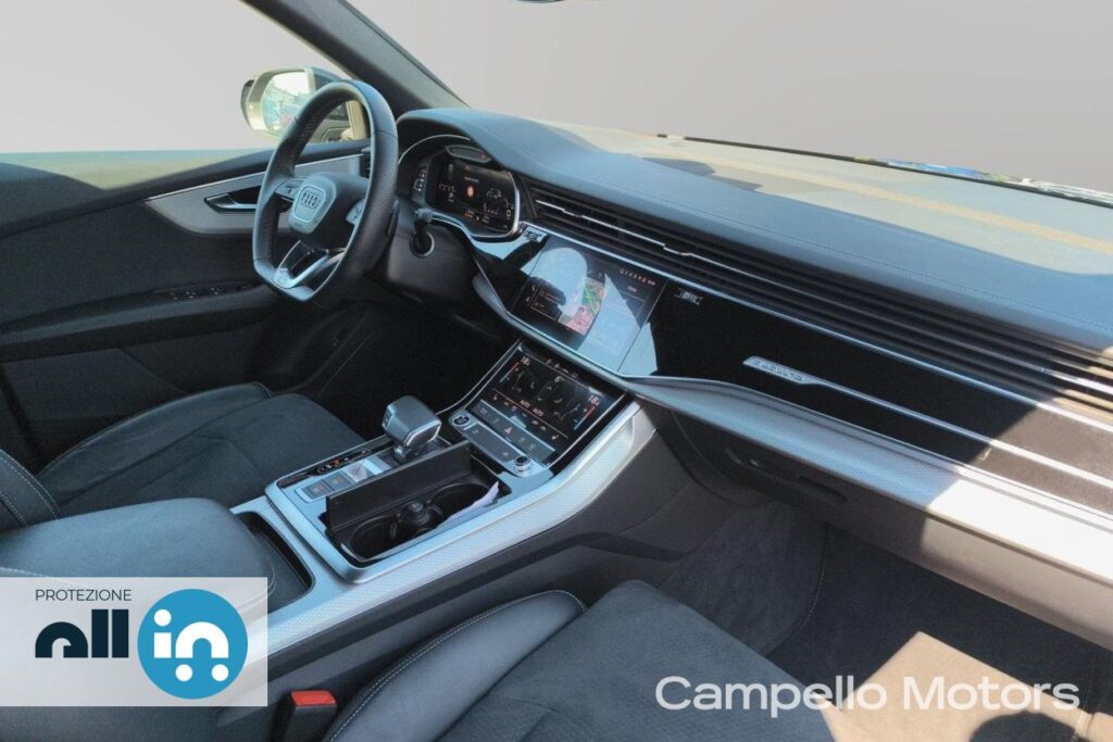 AUDI Q8 3.0 TDI mhev 231cv S line edition quattro tiptronic Usato Mestre Terraglio