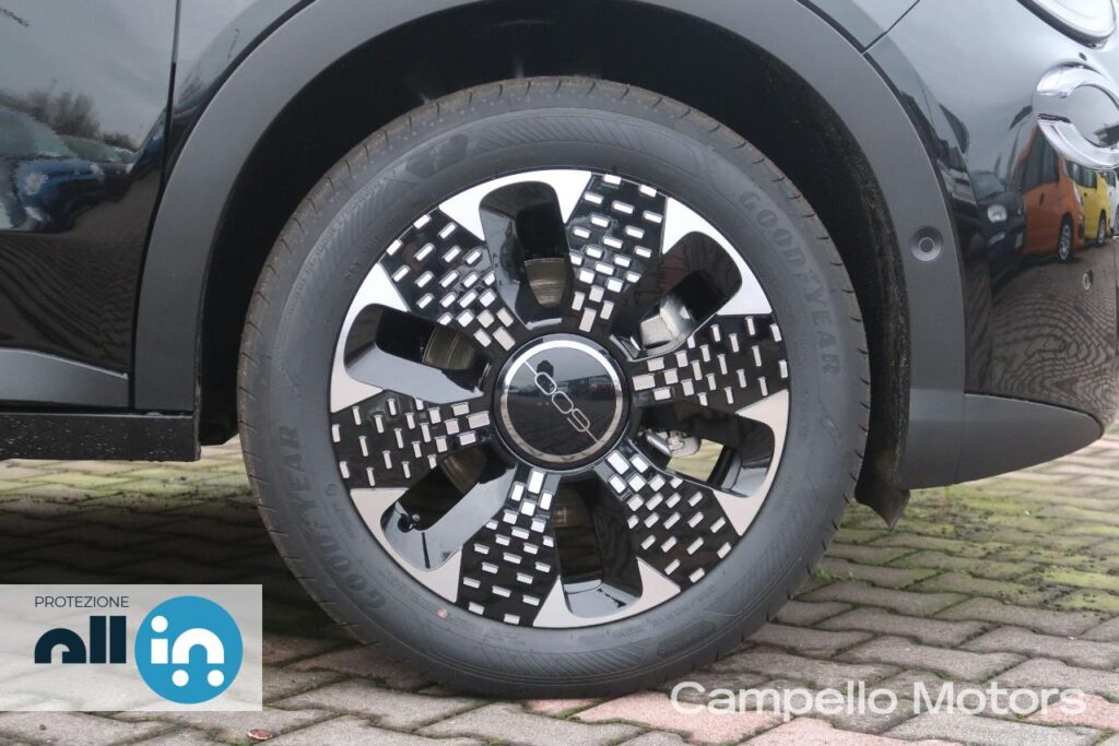 FIAT 600 1.2 Hybrid 136cv La Prima Km 0