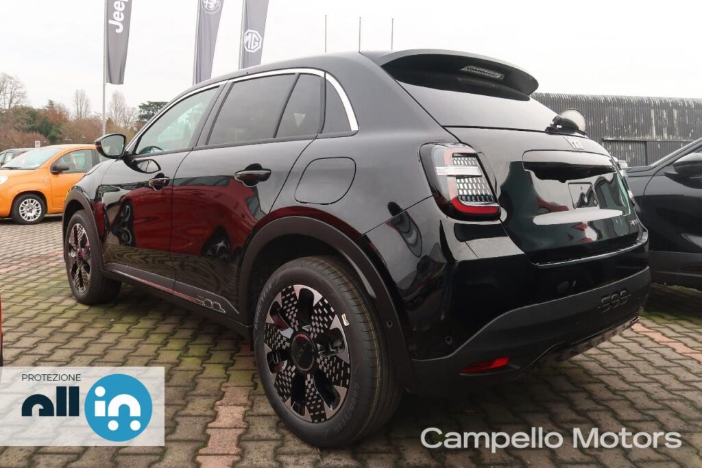 FIAT 600 1.2 Hybrid 136cv La Prima Km 0