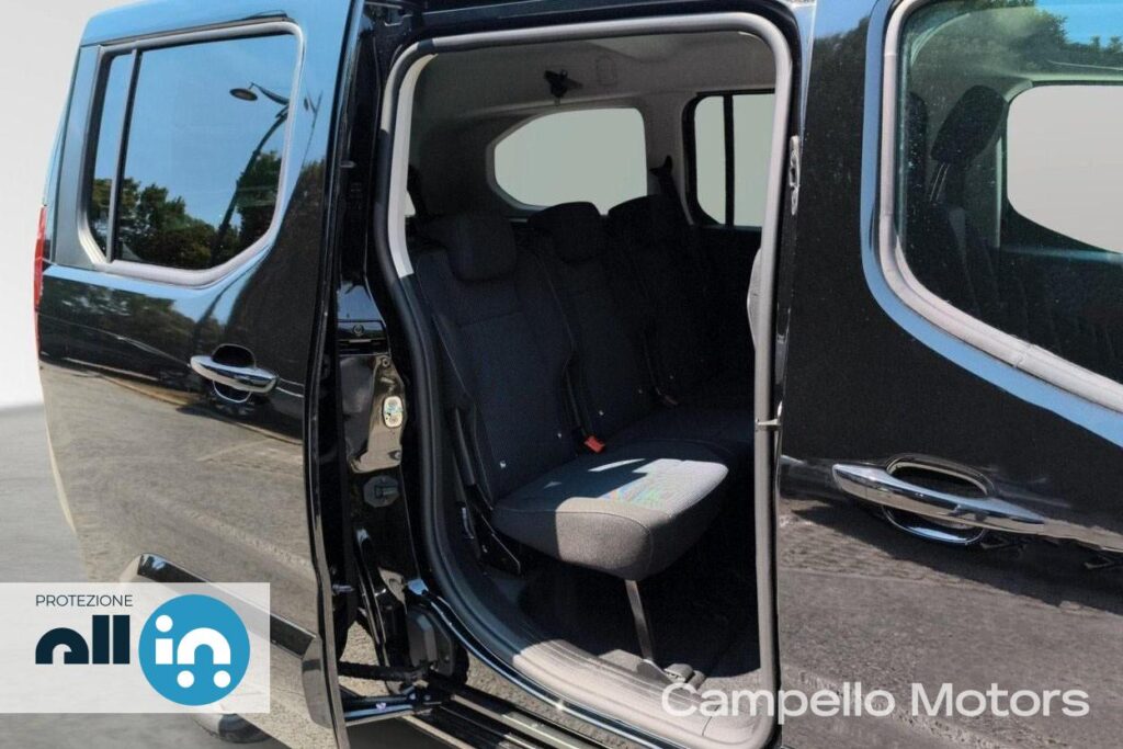 FIAT Qubo L 1.5 Diesel 130cv At8 7 Posti LA PRIMA Km 0