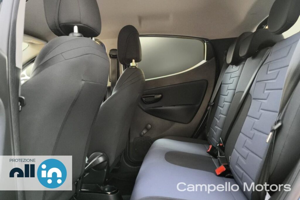 LANCIA Ypsilon 1.0 70cv Hybrid S&S Platino Usato