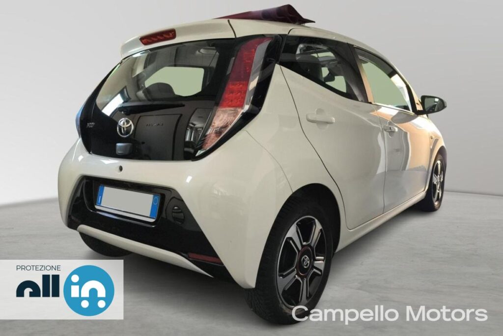 TOYOTA Aygo 1.0 5p x-wave Usato