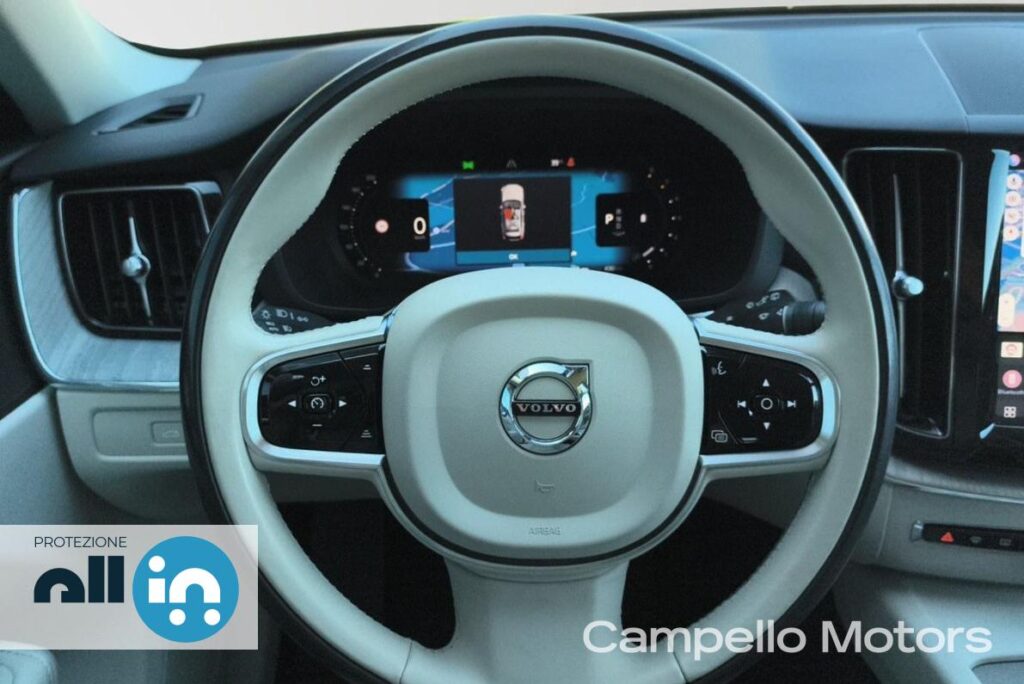 VOLVO XC60 2.0 b4 Plus Bright AWD auto Usato