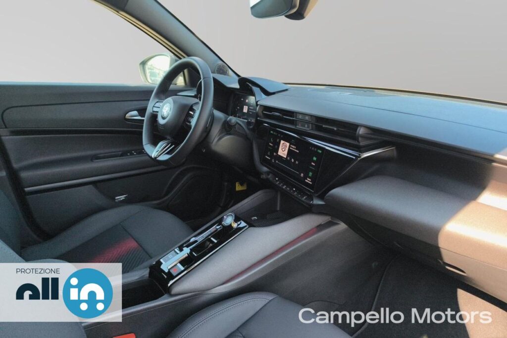 ALFA ROMEO Junior 1.2 Hybrid 136cv Edct6 Q4  Km 0 Mestre Terraglio