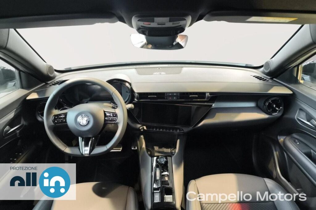 ALFA ROMEO Junior 1.2 Hybrid 136cv Edct6 Q4  Km 0 Mestre Terraglio