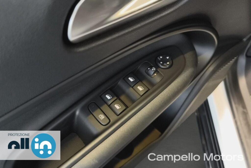 ALFA ROMEO Junior 1.2 Hybrid 136cv Edct6 Q4  Km 0 Mestre Terraglio