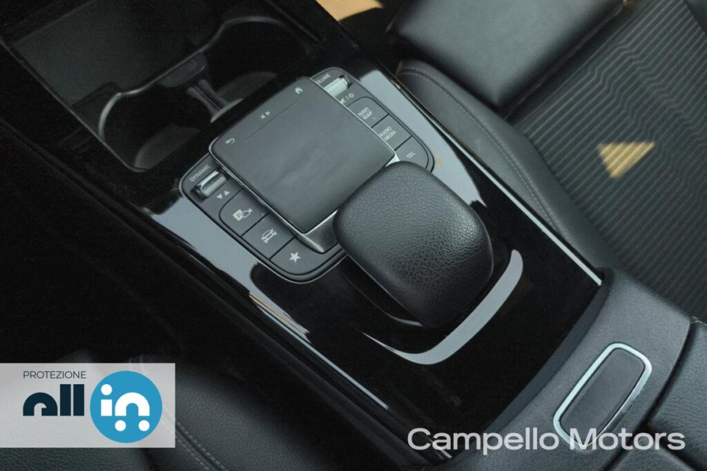 MERCEDES-BENZ CLA 220 d Shooting Brake Sport auto Usato Mestre Terraglio
