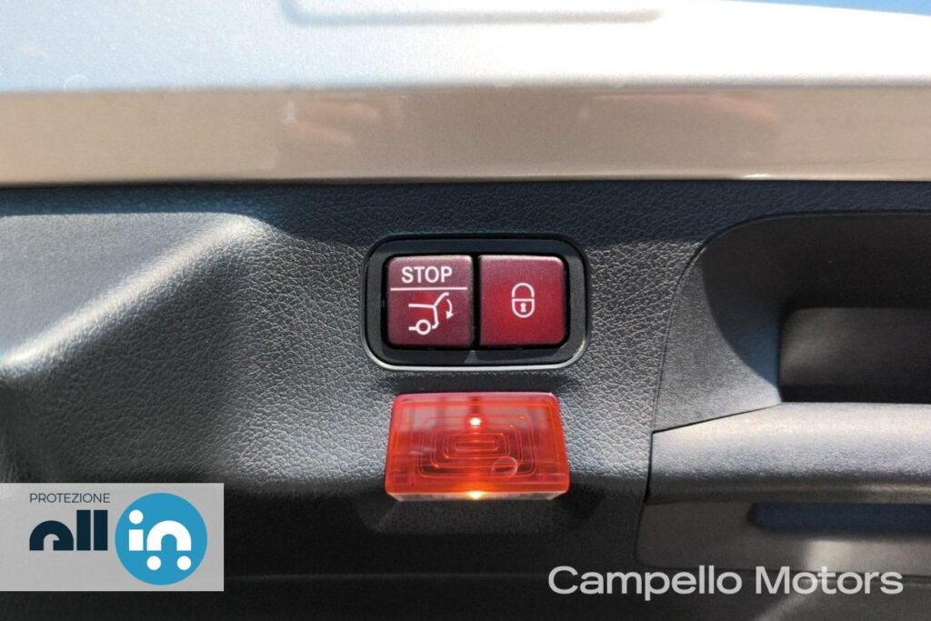 MERCEDES-BENZ CLA 220 d Shooting Brake Sport auto Usato Mestre Terraglio
