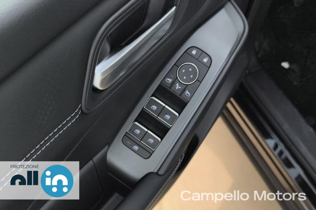 NISSAN QASHQAI N-CONNECTA MHYB 140cv Km 0 Padova