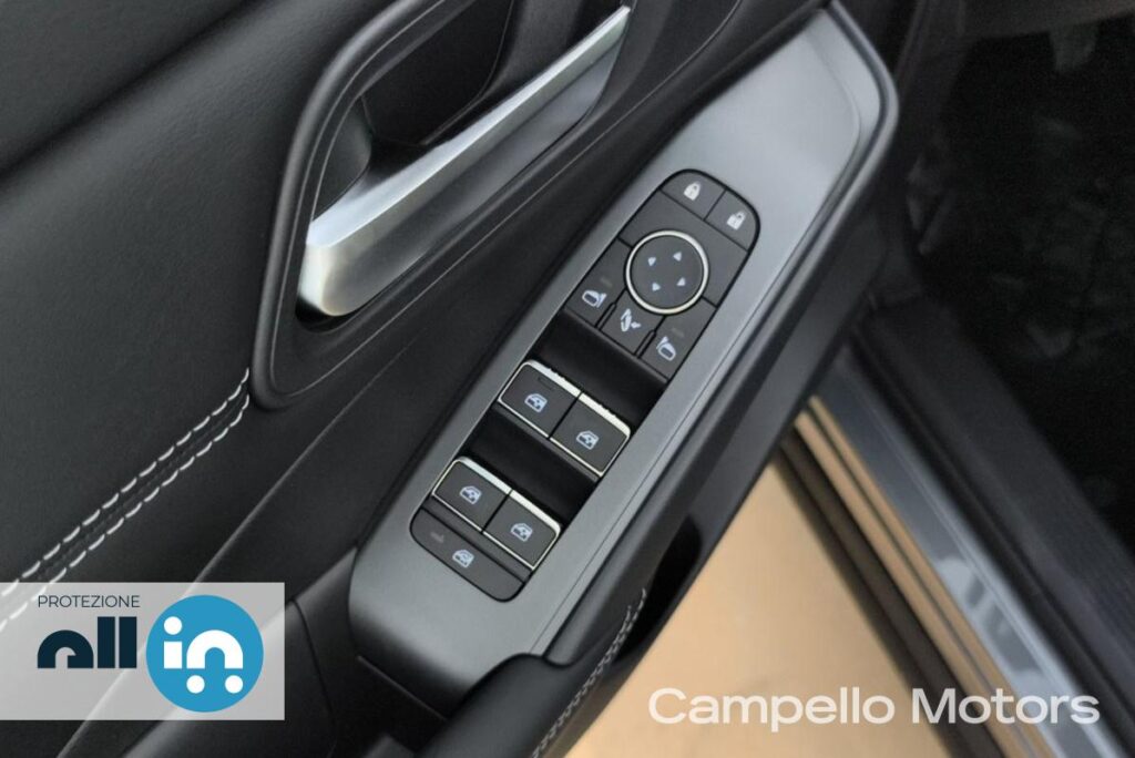 NISSAN QASHQAI N-CONNECTA MHYB 140cv Km 0 Padova