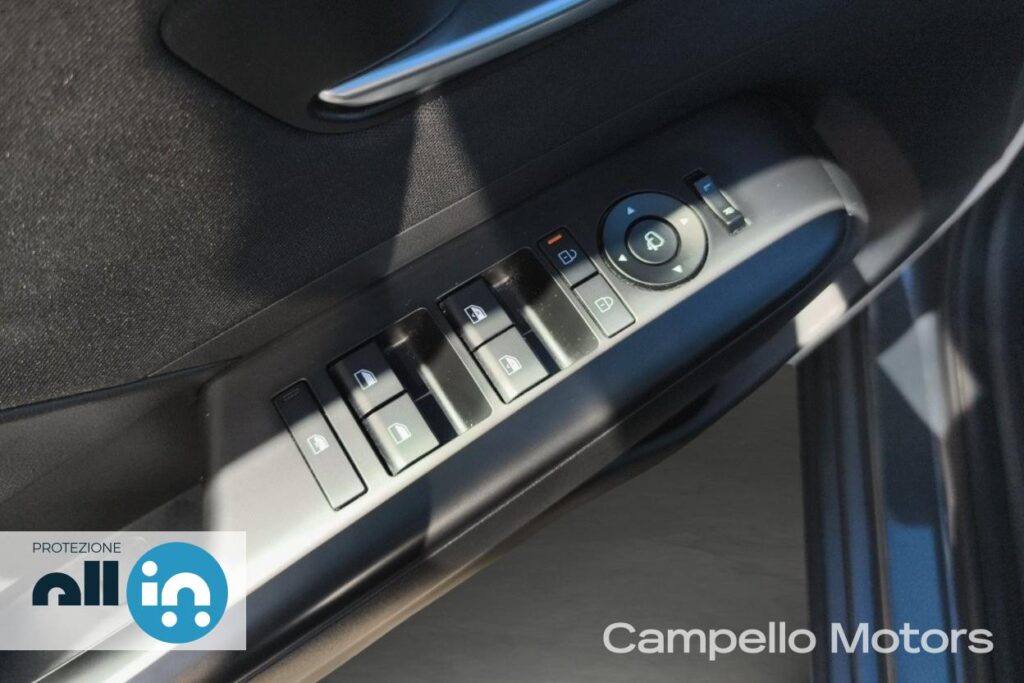 HYUNDAI Kona 1.6 HEV DCT XLine Usato Mestre