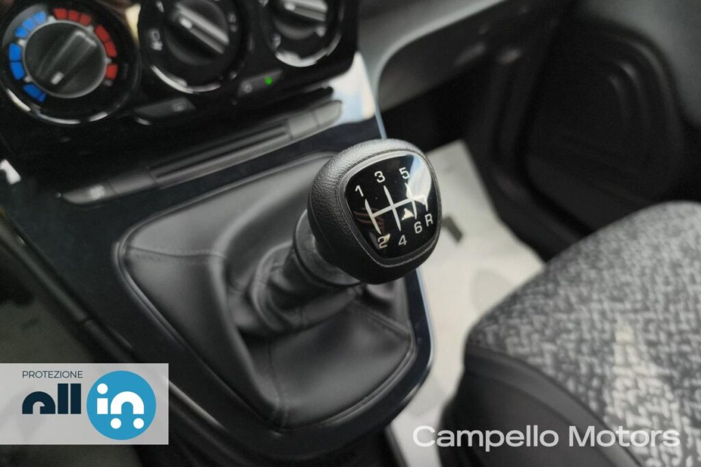 LANCIA Ypsilon 1.0 70cv Hybrid Silver Usato Mestre