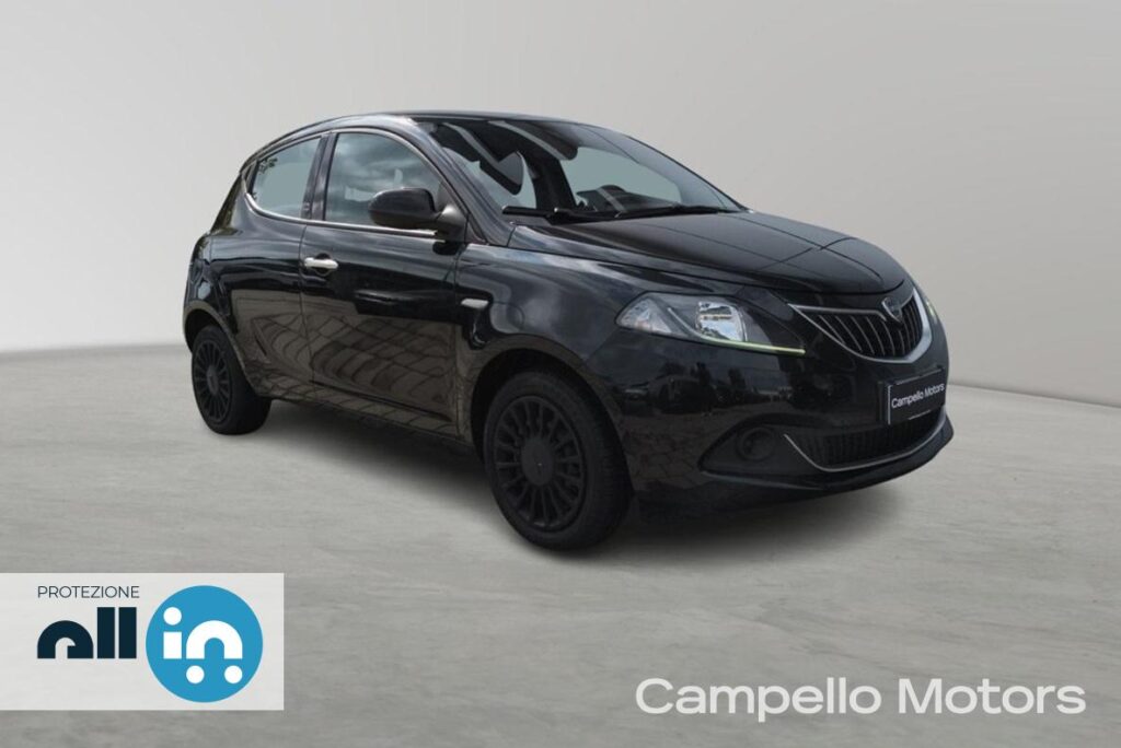 LANCIA Ypsilon 1.0 70cv Hybrid Silver Usato Mestre