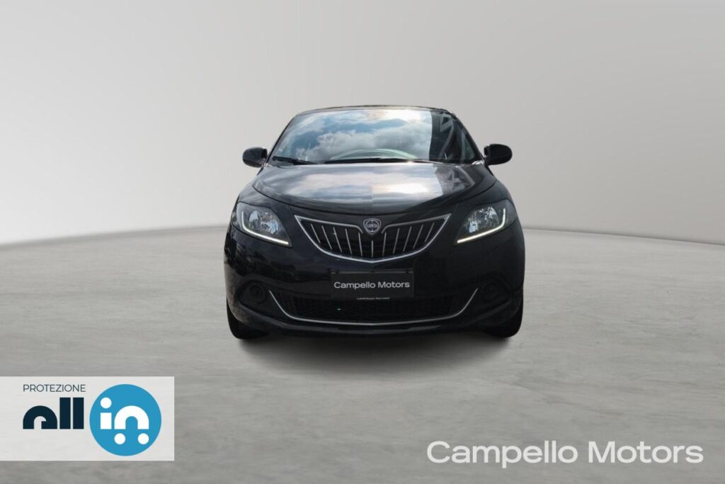 LANCIA Ypsilon 1.0 70cv Hybrid Silver Usato Mestre