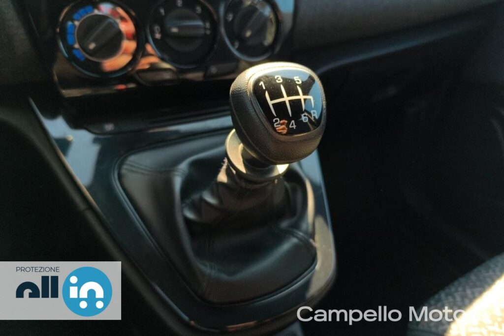 LANCIA Ypsilon 1.0 70cv Hybrid S&S Silver Usato Mirano