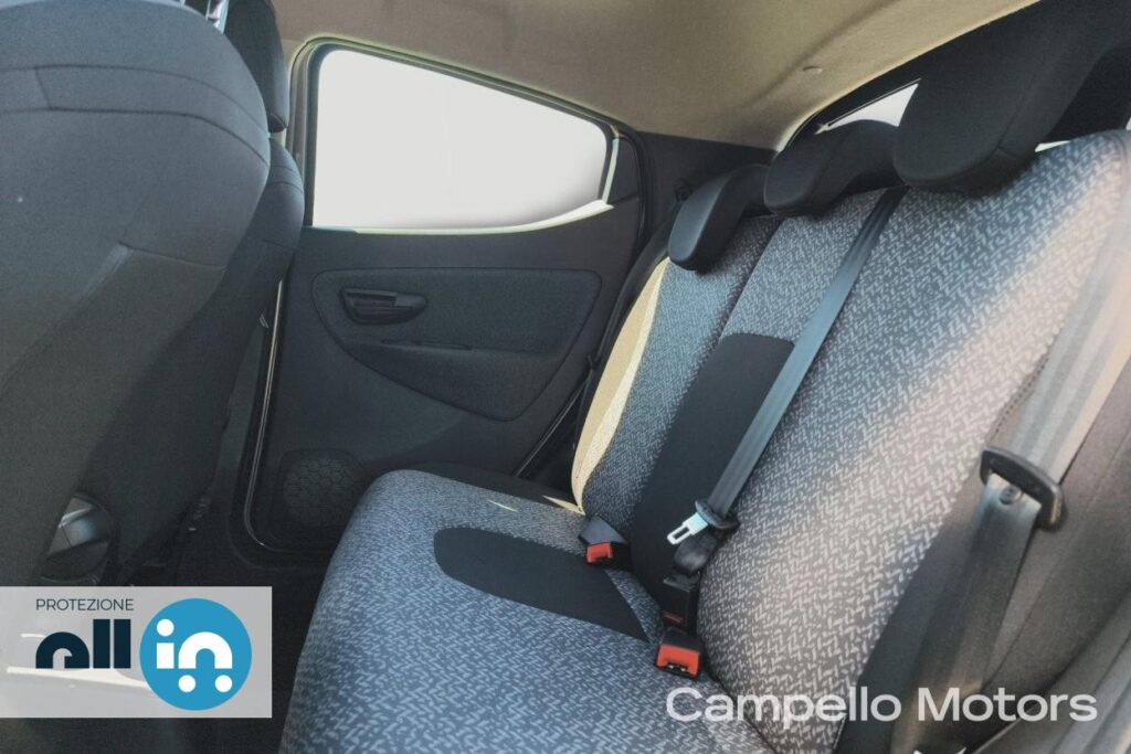 LANCIA Ypsilon 1.0 70cv Hybrid S&S Silver Usato Mirano