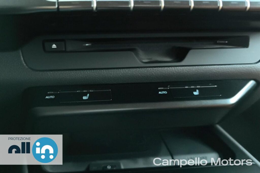 LEXUS UX Hybrid Luxury Usato Mestre