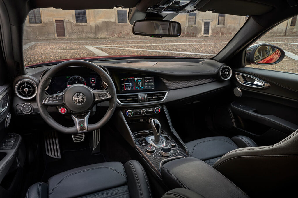 offerta Alfa Romeo Giulia Quadrifoglio Campello Motors Venezia Mestre Padova