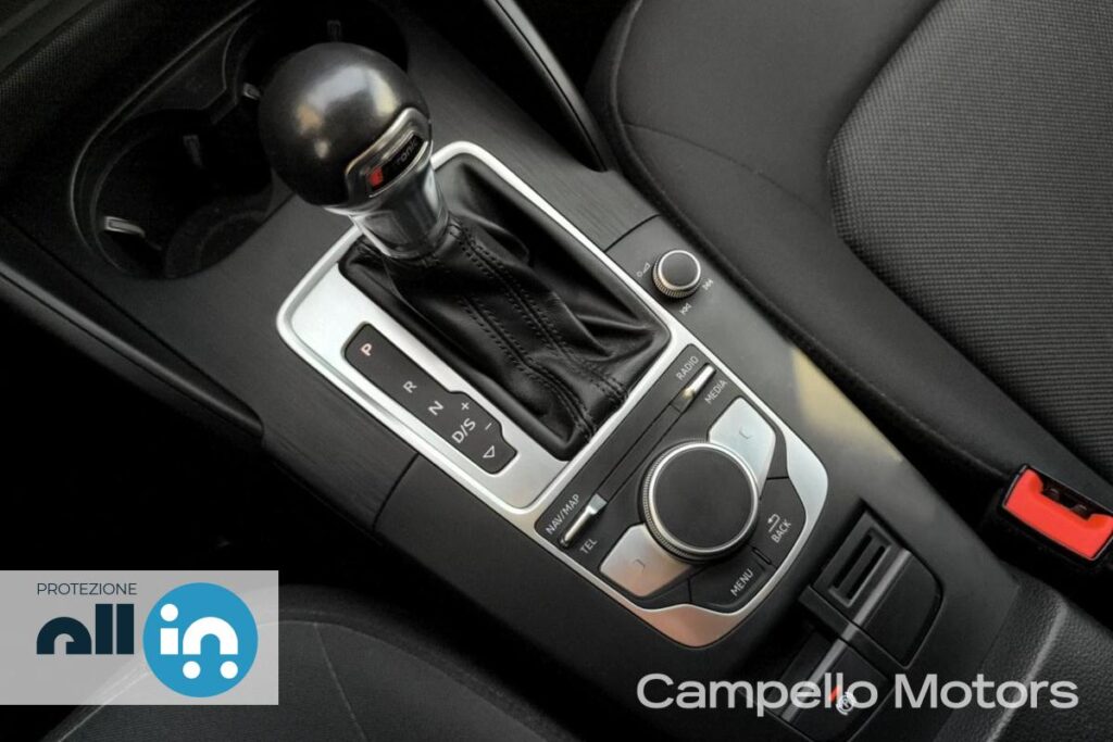 AUDI A3 Sportback 30 1.6 TDI 116cv Business s-tronic Usato Mestre