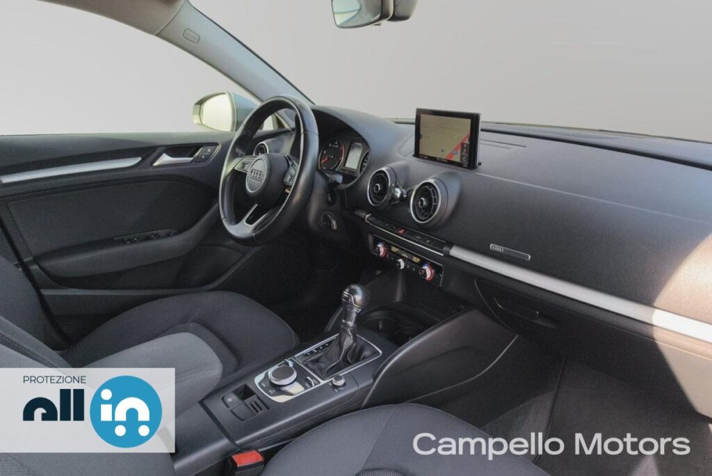 AUDI A3 Sportback 30 1.6 TDI 116cv Business s-tronic Usato Mestre