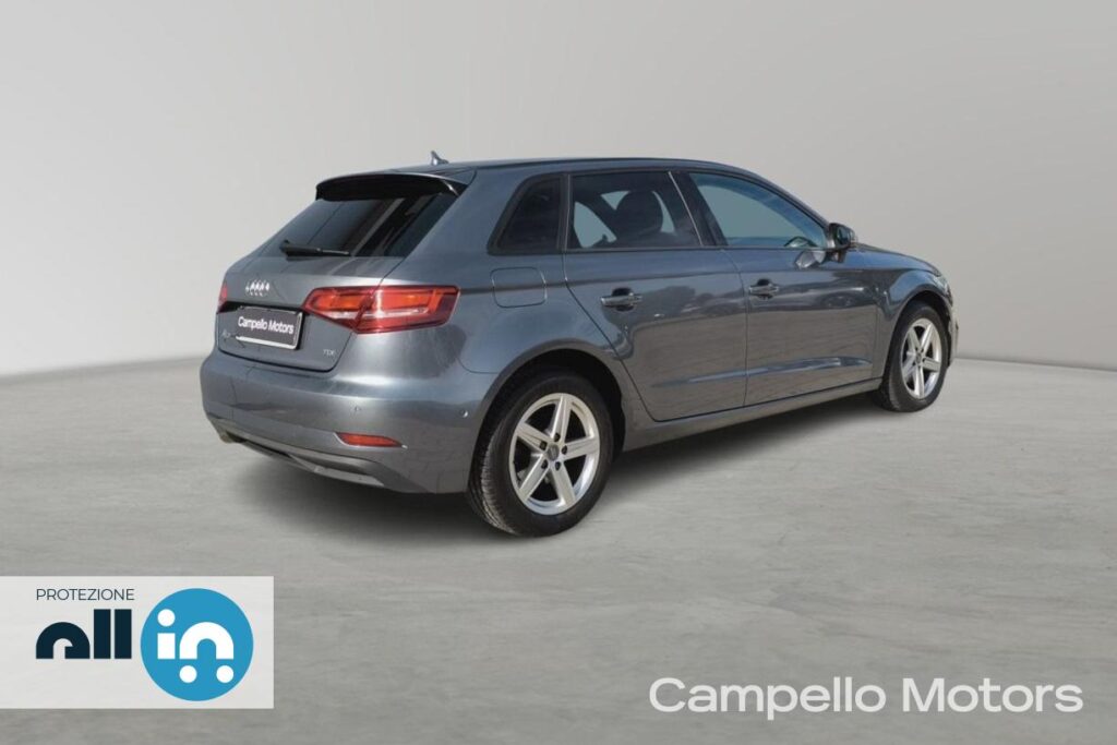 AUDI A3 Sportback 30 1.6 TDI 116cv Business s-tronic Usato Mestre