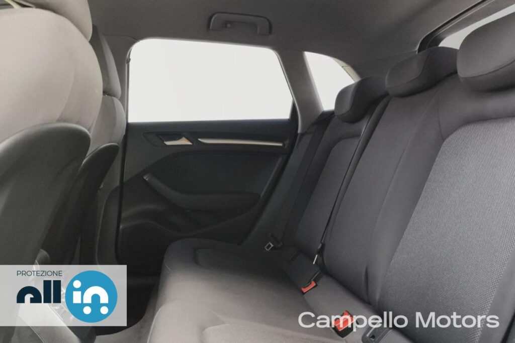 AUDI A3 Sportback 30 1.6 TDI 116cv Business s-tronic Usato Mestre