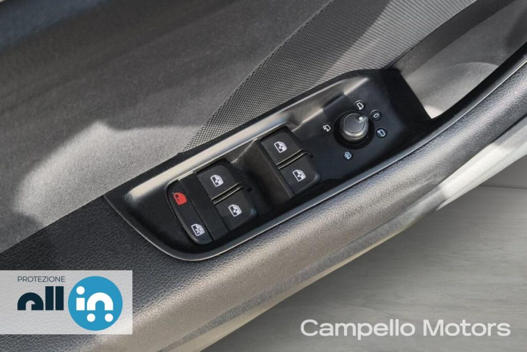 AUDI A3 Sportback 30 1.6 TDI 116cv Business s-tronic Usato Mestre