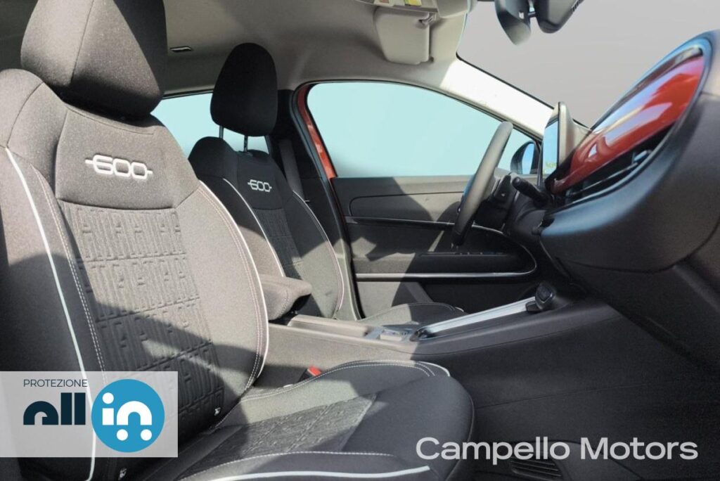 FIAT 600 1.2 Hybrid 100cv Serie Speciale Icon Km 0 Mestre Terraglio