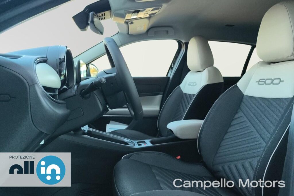FIAT 600 1.2 Hybrid 110cv La Prima Km 0 Mestre Terraglio