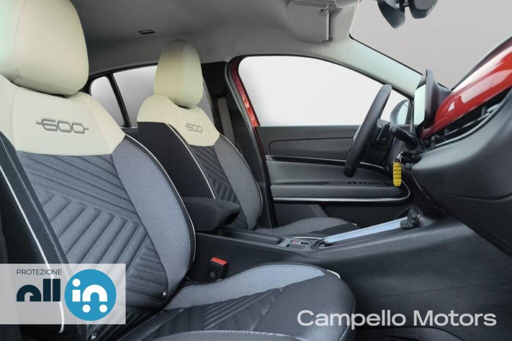 FIAT 600 1.2 Hybrid 145cv Icon  Km 0
