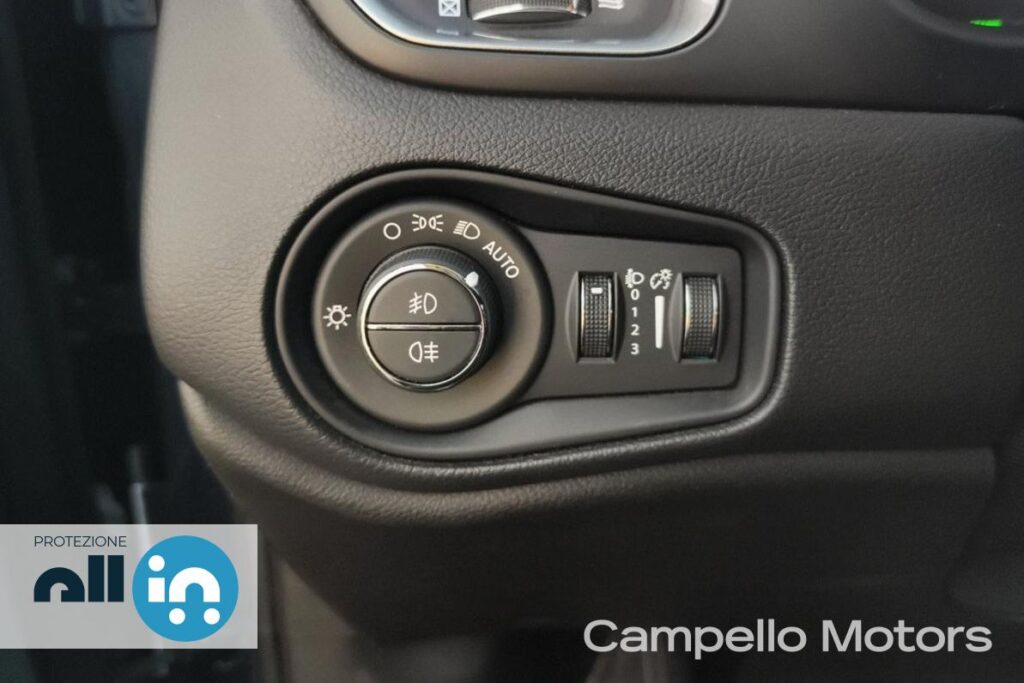 JEEP Renegade 1.5 T4 E-Hybrid 130cv DDCT Summit Usato Mestre
